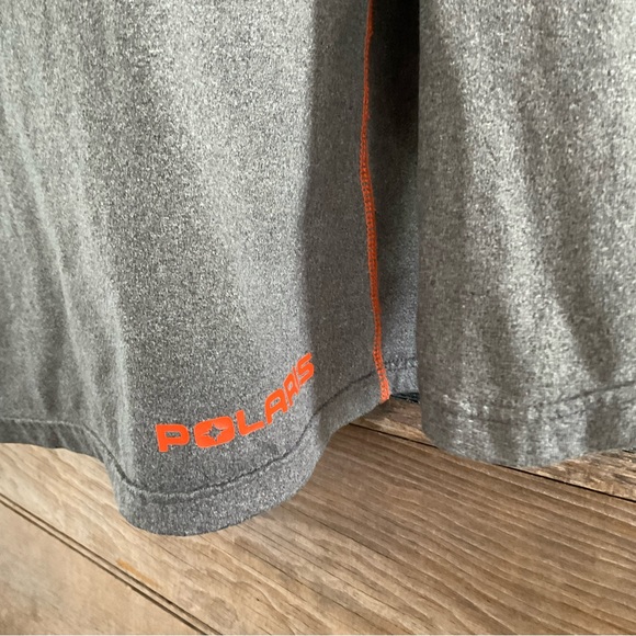 Polaris Tech quarter-zip performance shirt size large (G1) - Picture 5 of 8